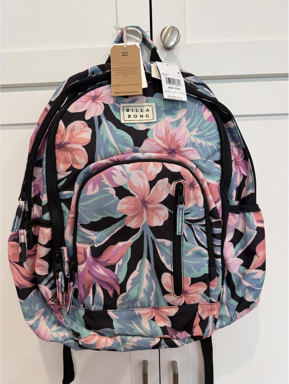 NWT Billabong Roadie 31L Backpack - Black Tropical Floral Hibiscus Print